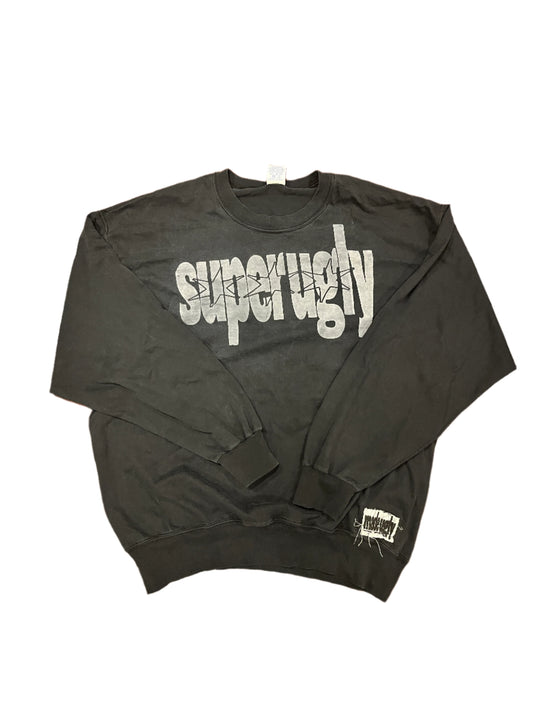 medium lightweight crewneck